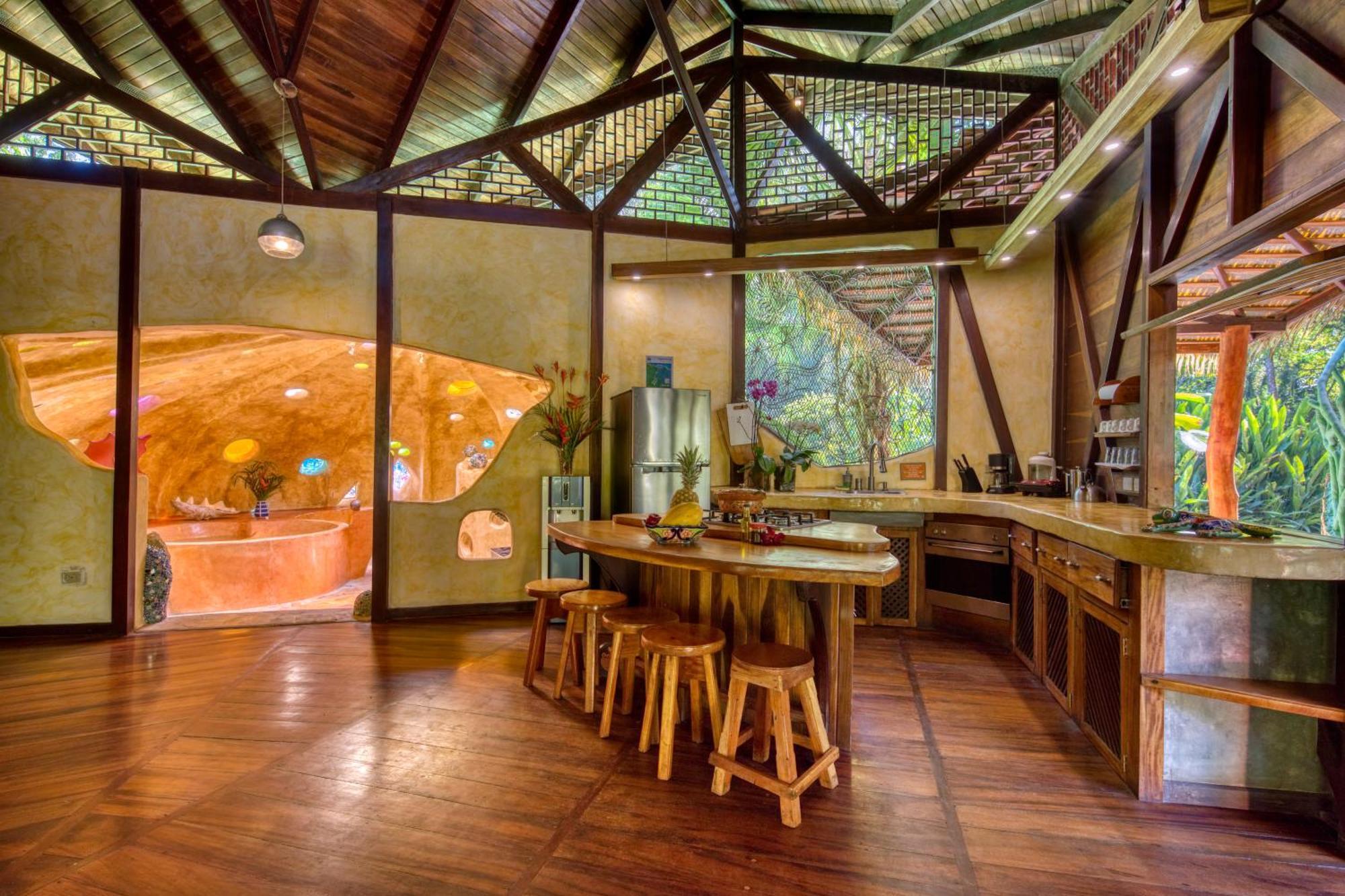 Tree House Beachfront Lodge Puerto Viejo de Talamanca Eksteriør billede