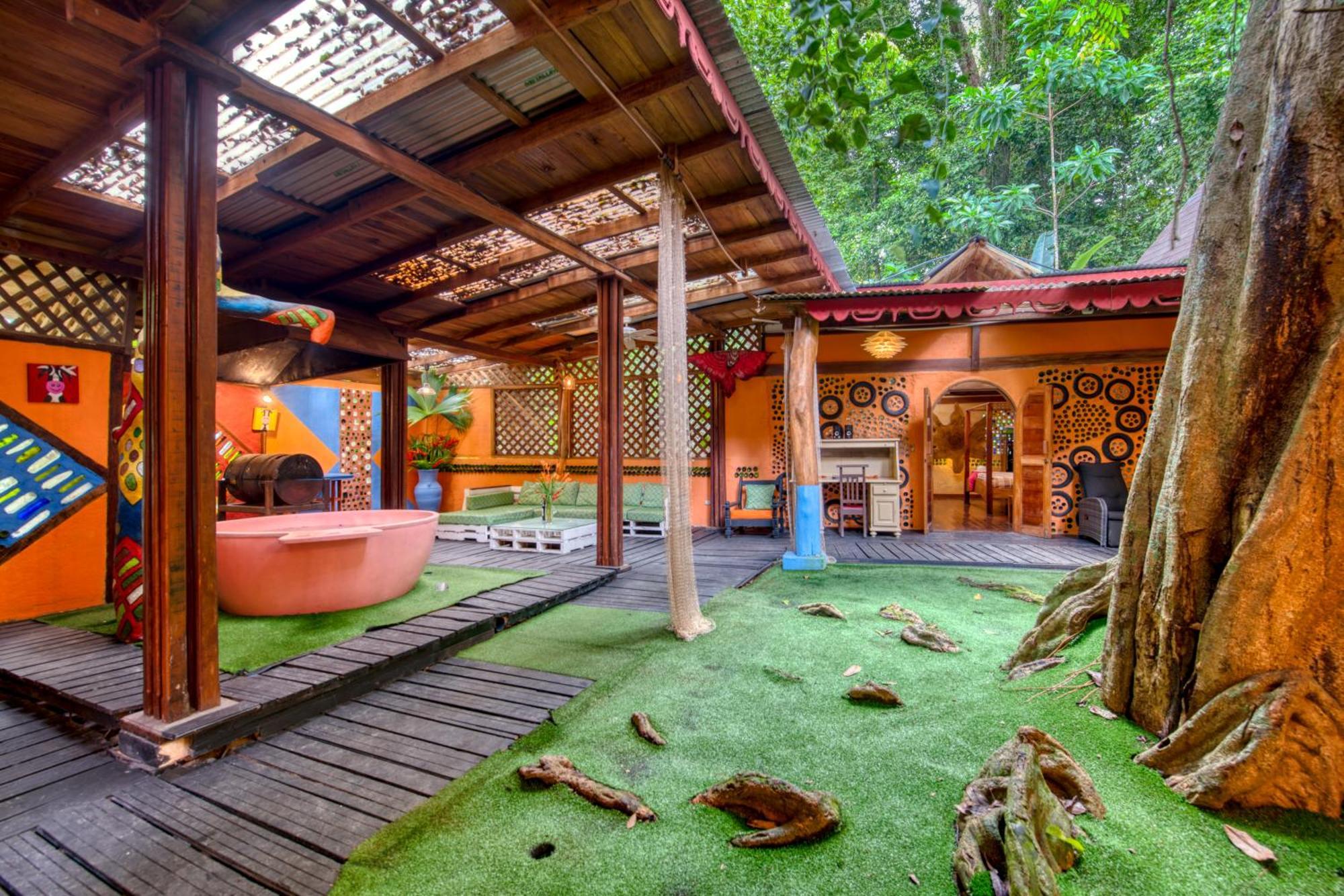 Tree House Beachfront Lodge Puerto Viejo de Talamanca Eksteriør billede