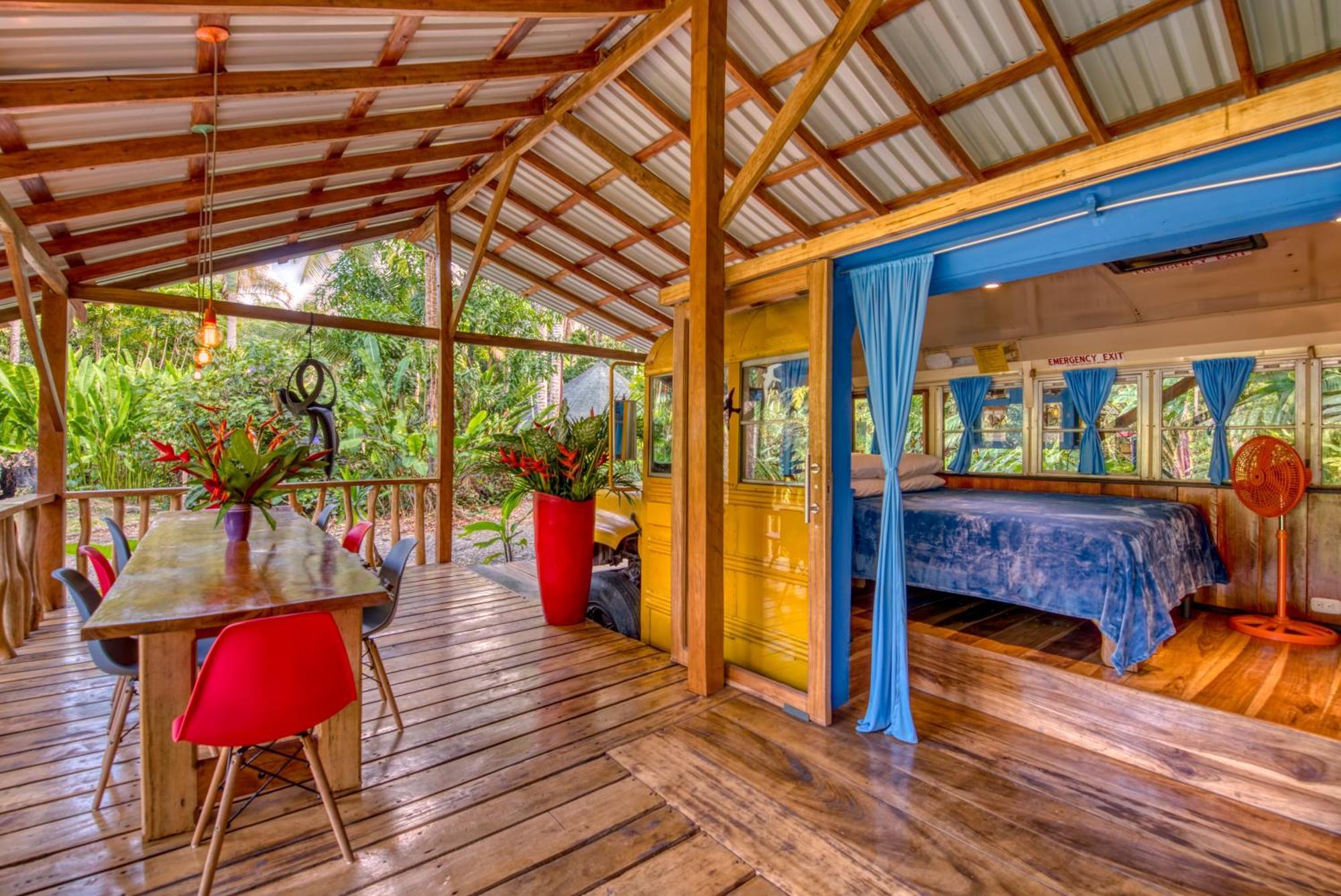 Tree House Beachfront Lodge Puerto Viejo de Talamanca Eksteriør billede